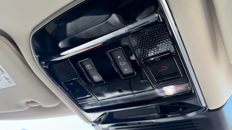 Land Rover Range Rover 3.0 D350 SE 4dr Auto Diesel Estate